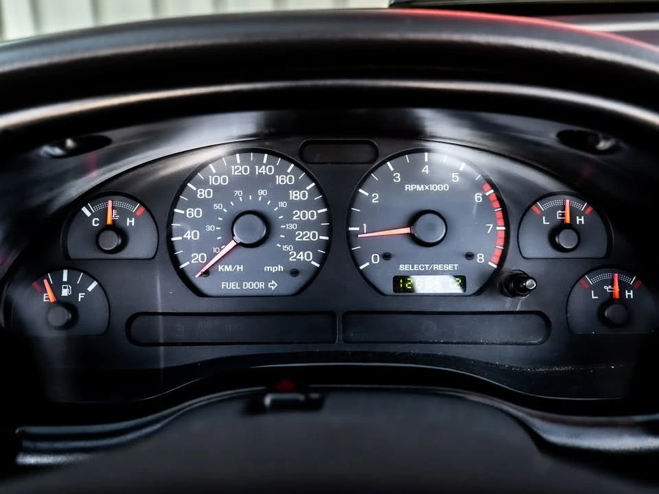 2003 Ford SN95 Mustang - Image 13 of 20