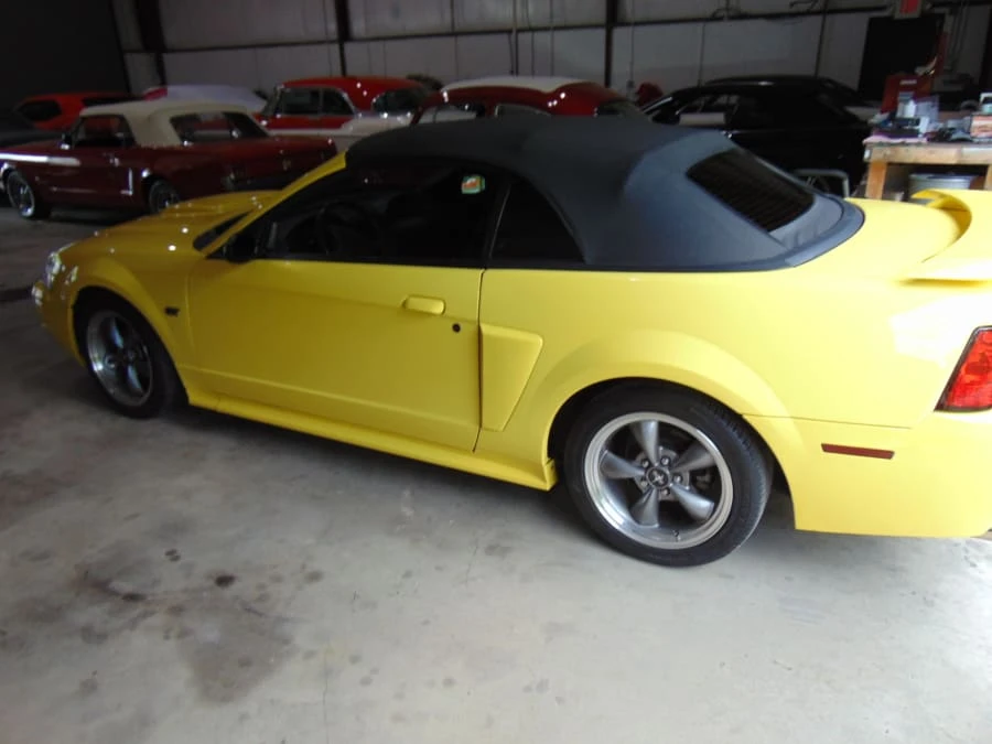 2003 Ford SN95 Mustang - Image 9 of 11