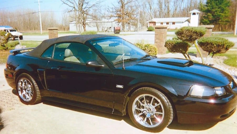 2003 Ford SN95 Mustang - Image 2 of 3