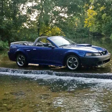 2003 Ford Mustang GT Convertible 2D