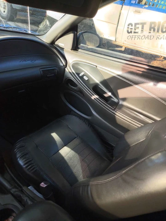 2003 Ford SN95 Mustang - Image 9 of 14