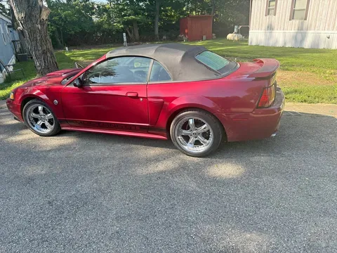 2003 Ford Mustang GT Convertible 2D