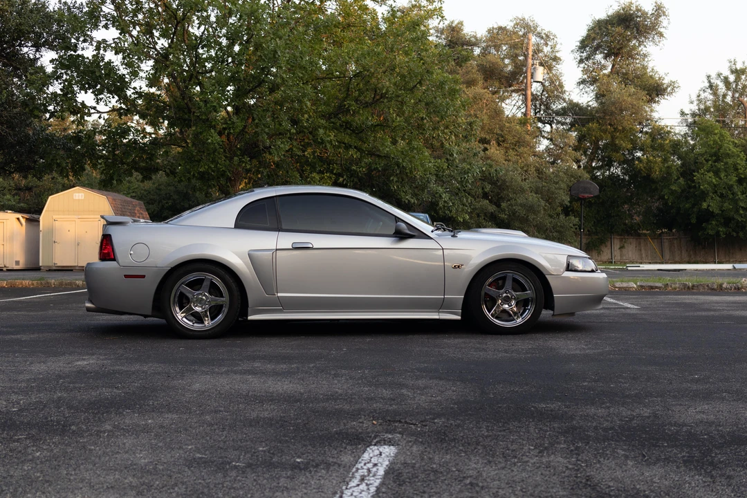 2003 Ford SN95 Mustang - Image 8 of 31