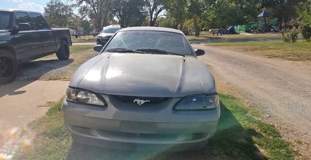 2003 Ford Mustang GT Coupe 2D