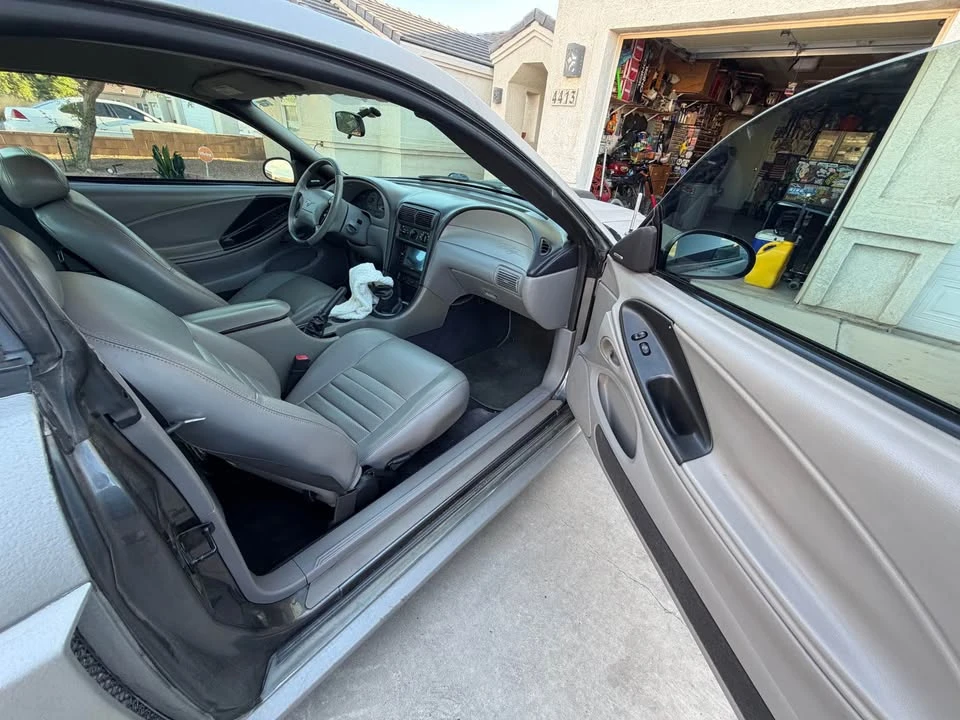 2003 Ford SN95 Mustang - Image 13 of 16