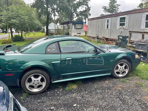 2003 Ford Mustang GT Coupe 2D