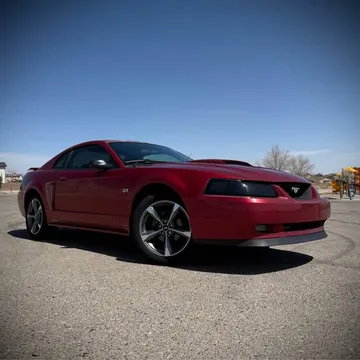 2003 Ford Mustang GT Deluxe Coupe