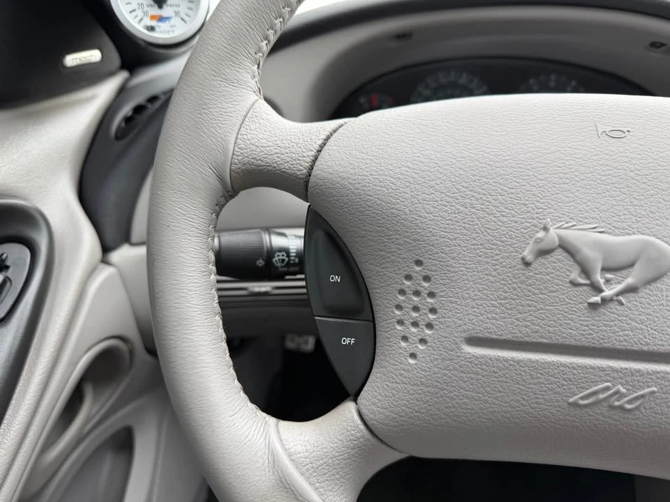 2003 Ford SN95 Mustang - Image 6 of 19