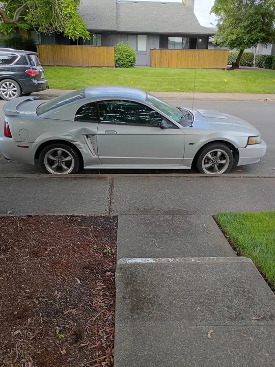 2003 Ford SN95 Mustang - Image 4 of 8