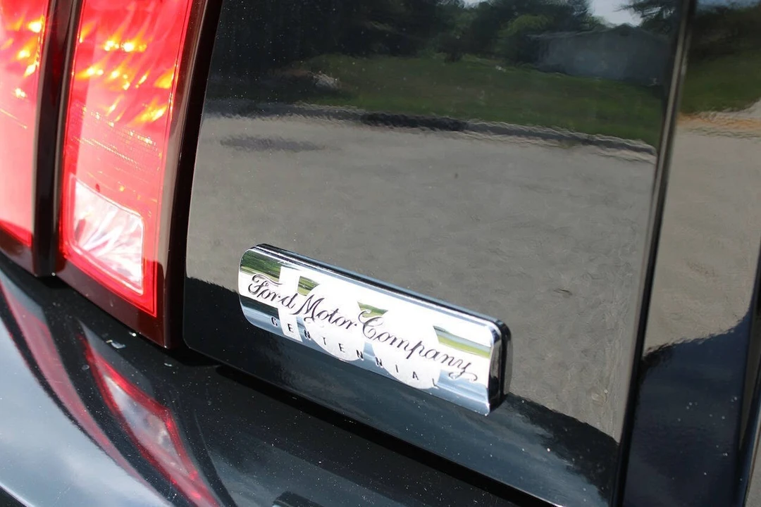 2003 Ford SN95 Mustang - Image 27 of 31