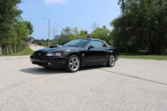 2003 Ford Mustang GT Premium 2dr Convertible