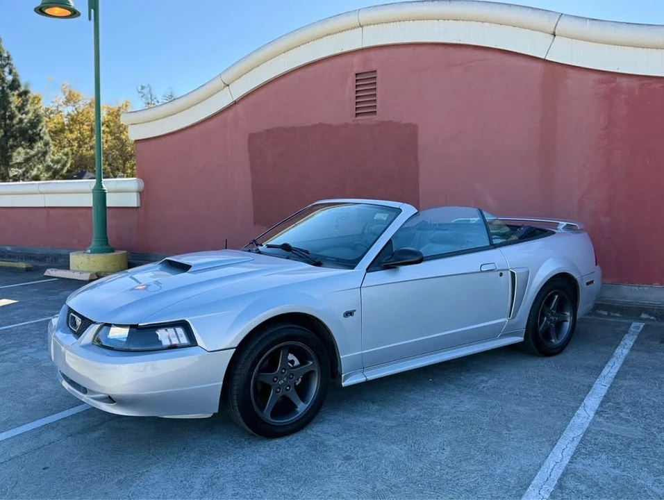 2003 Ford SN95 Mustang - Image 6 of 17