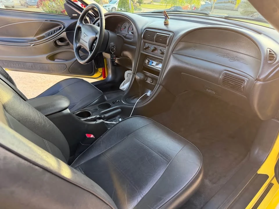 2003 Ford SN95 Mustang - Image 9 of 20
