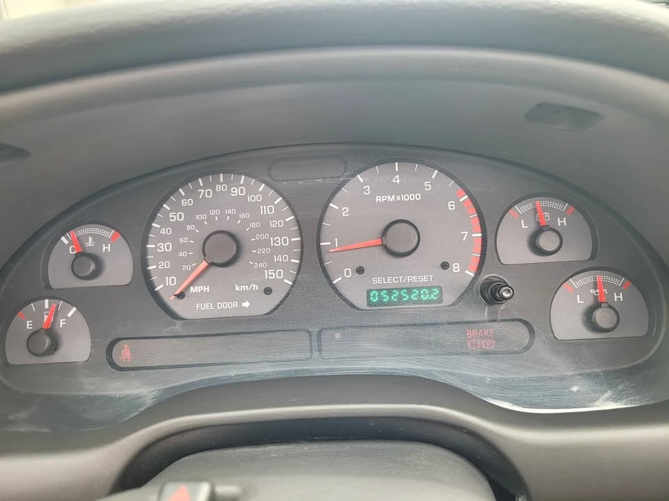 2003 Ford SN95 Mustang - Image 11 of 13