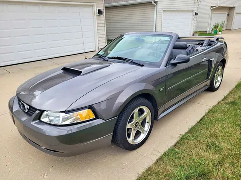 2003 Ford Mustang GT Premium Convertible 2D