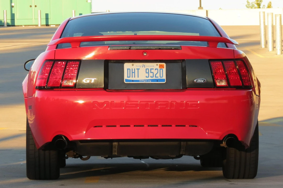 2003 Ford SN95 Mustang - Image 5 of 5