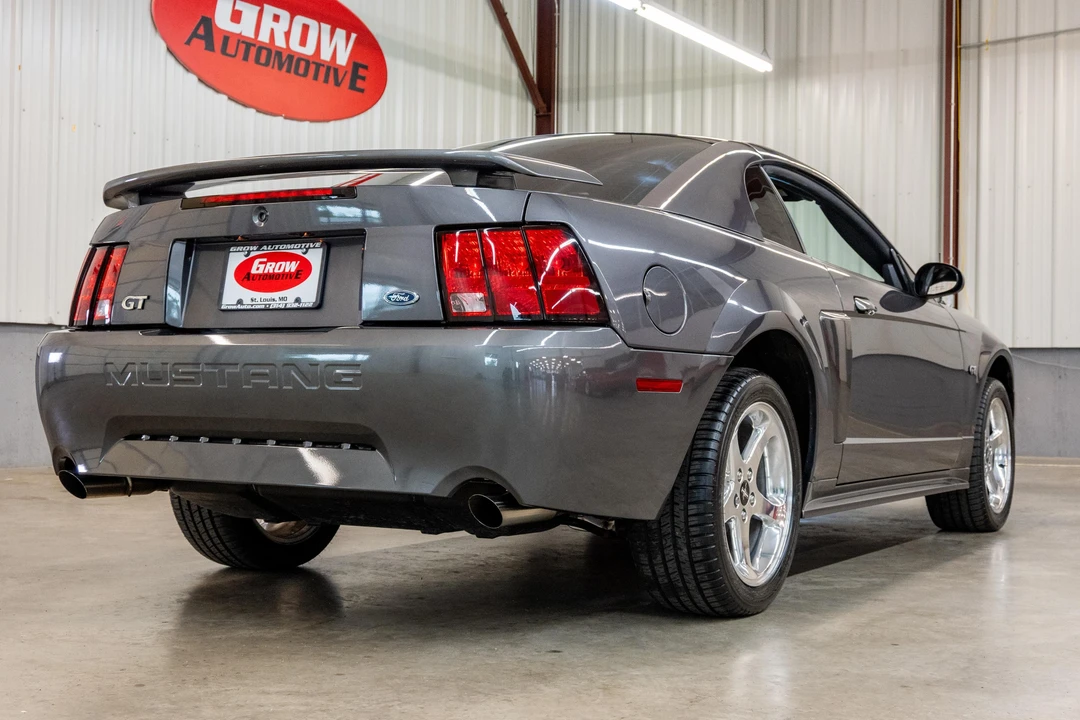 2003 Ford SN95 Mustang - Image 4 of 31