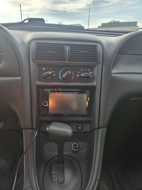 2003 Ford SN95 Mustang - Image 9 of 21