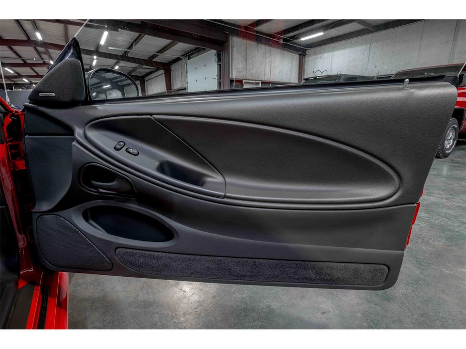 2003 Ford SN95 Mustang - Image 15 of 24