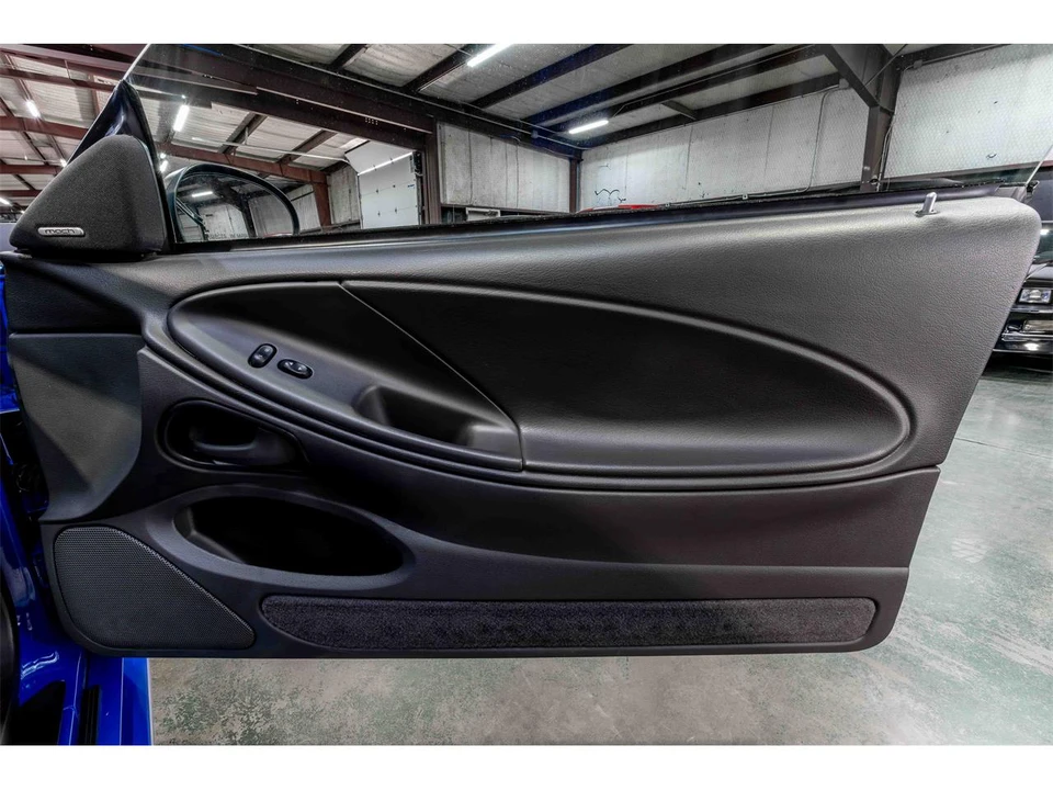 2003 Ford SN95 Mustang - Image 15 of 24