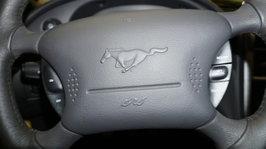 2003 Ford SN95 Mustang - Image 8 of 31