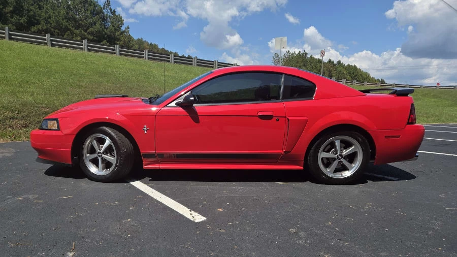 2003 Ford SN95 Mustang - Image 13 of 31