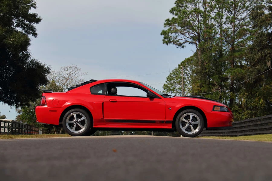 2003 Ford SN95 Mustang - Image 17 of 31