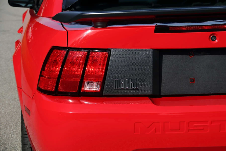 2003 Ford SN95 Mustang - Image 12 of 31