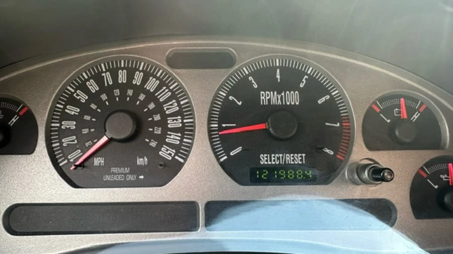 2003 Ford SN95 Mustang - Image 8 of 11