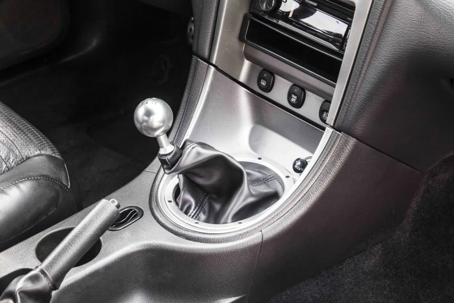 2003 Ford SN95 Mustang - Image 13 of 18