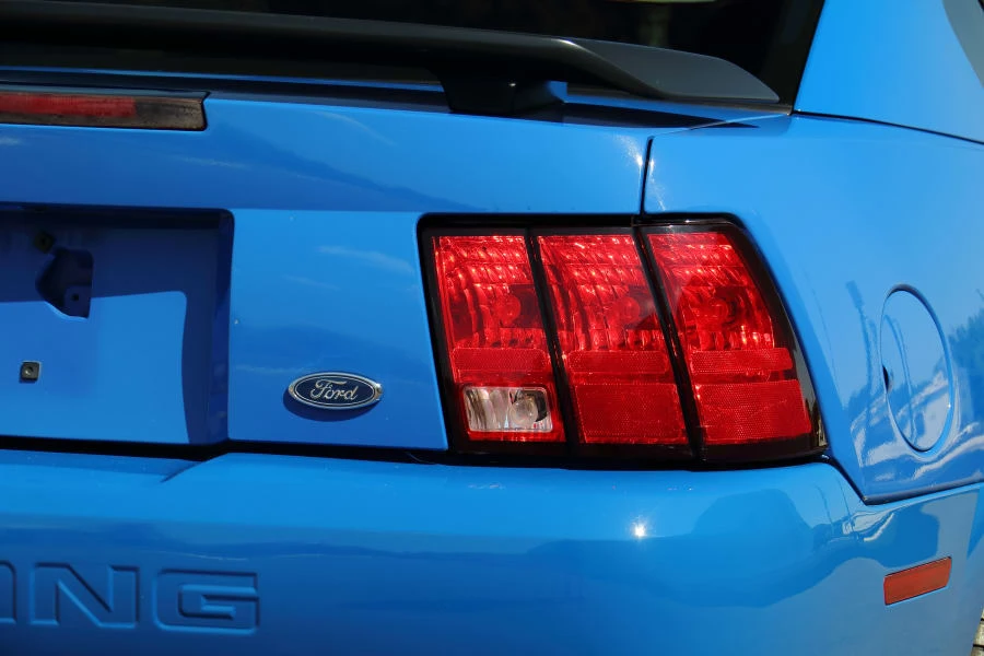 2003 Ford SN95 Mustang - Image 13 of 28
