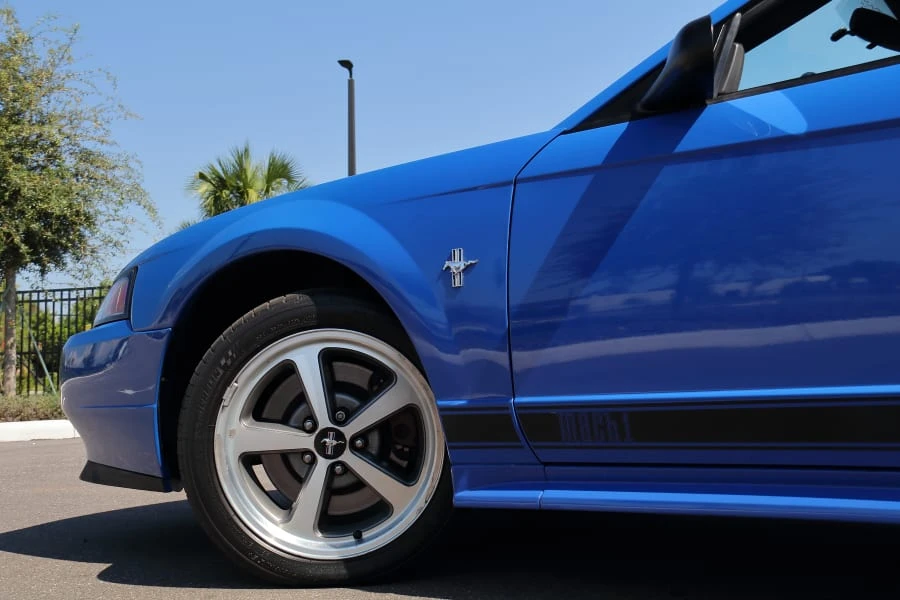 2003 Ford SN95 Mustang - Image 14 of 28