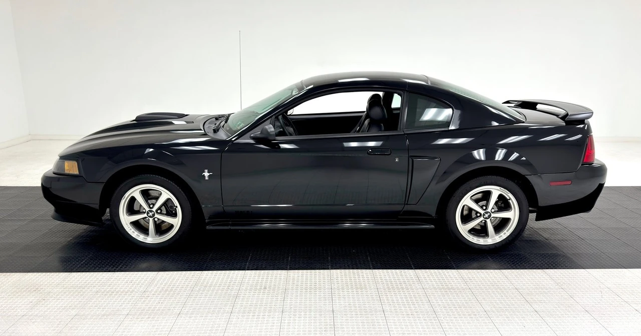 2003 Ford SN95 Mustang - Image 2 of 31