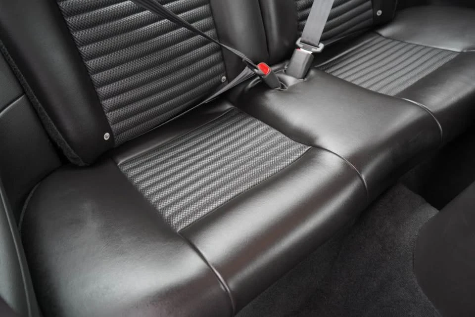 2003 Ford Mustang - Image 13 of 16