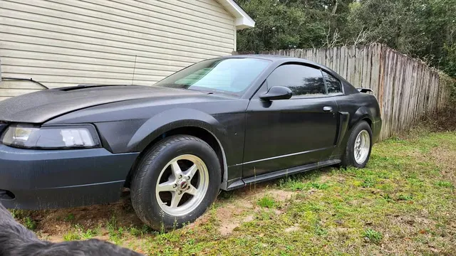 2003 Ford Mustang Mach 1