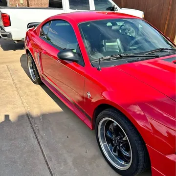 2003 Ford Mustang Mach 1