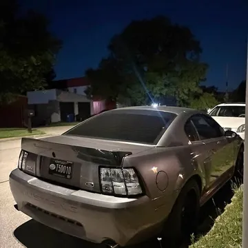 2003 Ford Mustang Mach 1