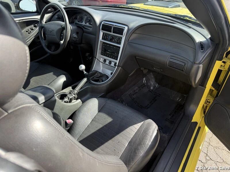 2003 Ford SN95 Mustang - Image 9 of 13