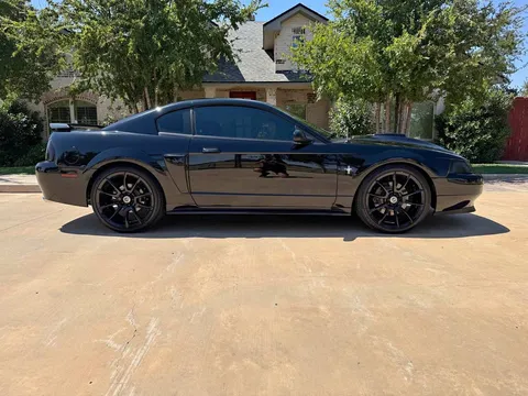 2003 Ford Mustang Mach 1 Premium Coupe 2D