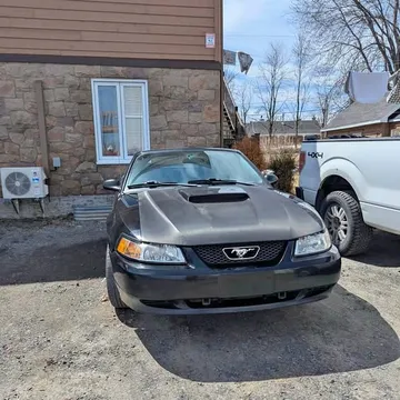 2003 Ford Mustang V6 Convertible