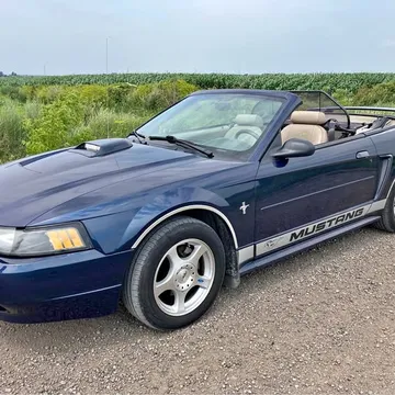 2003 Ford Mustang