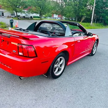 2003 Ford Mustang