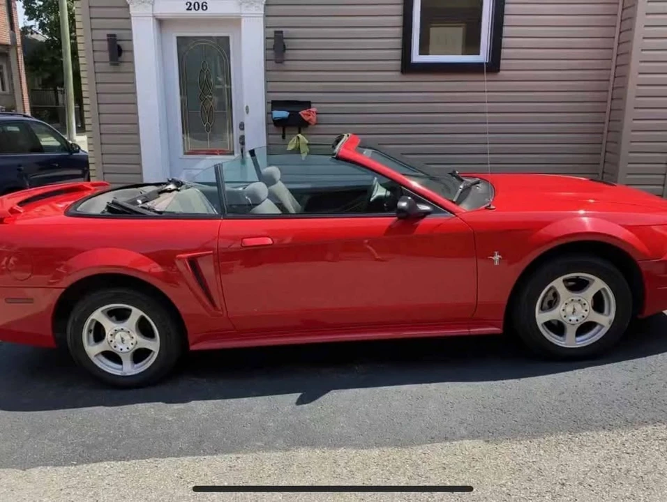 2003 Ford SN95 Mustang - Image 3 of 3