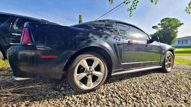 2003 Ford Mustang