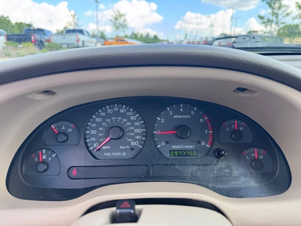 2003 Ford SN95 Mustang - Image 15 of 20