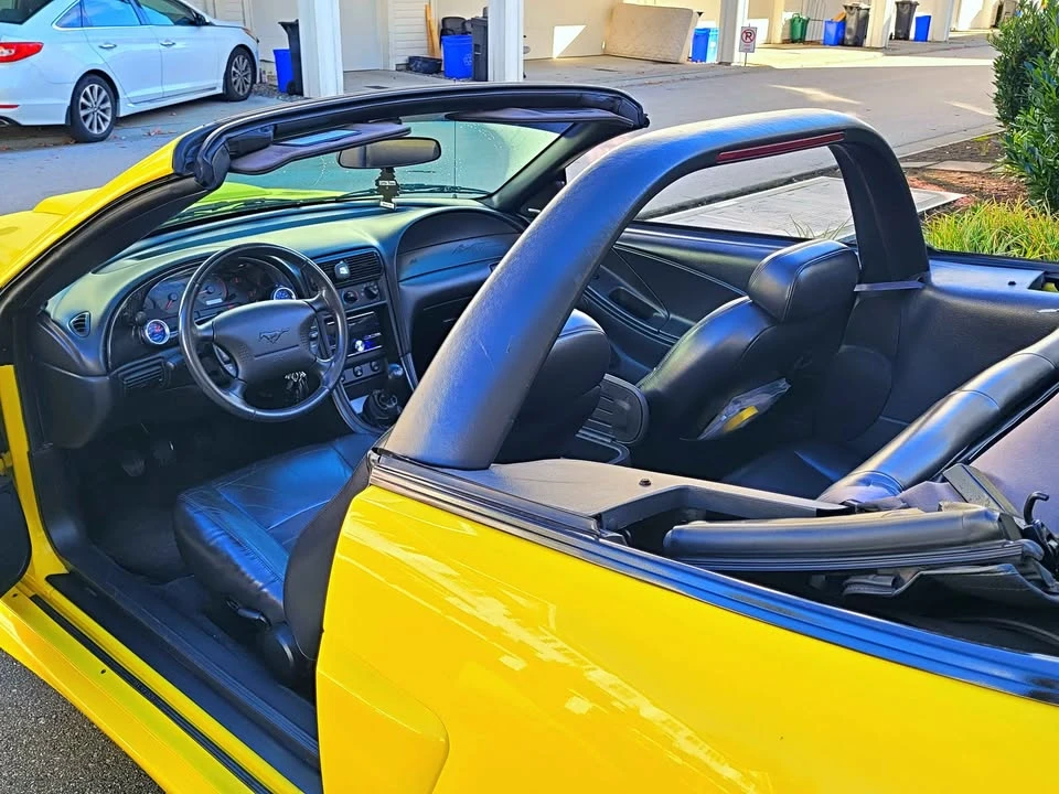 2003 Ford SN95 Mustang - Image 11 of 20