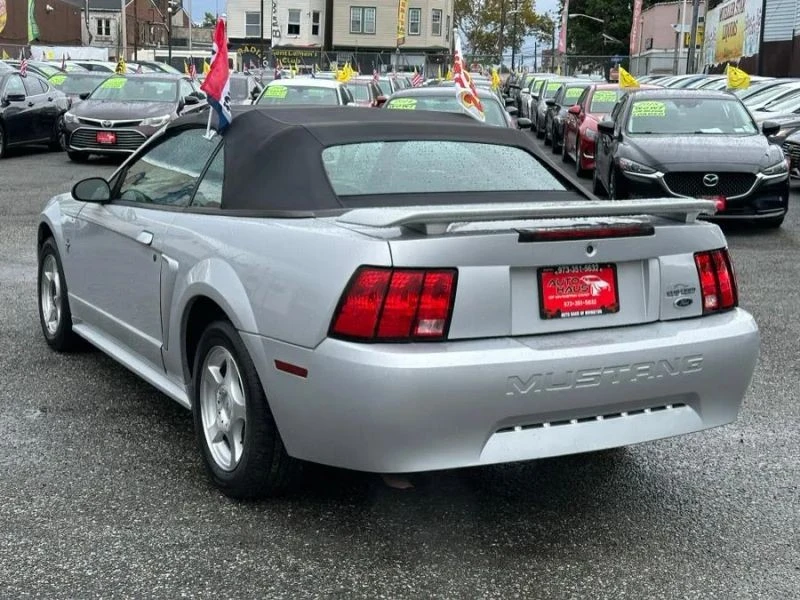 2003 Ford SN95 Mustang - Image 6 of 12