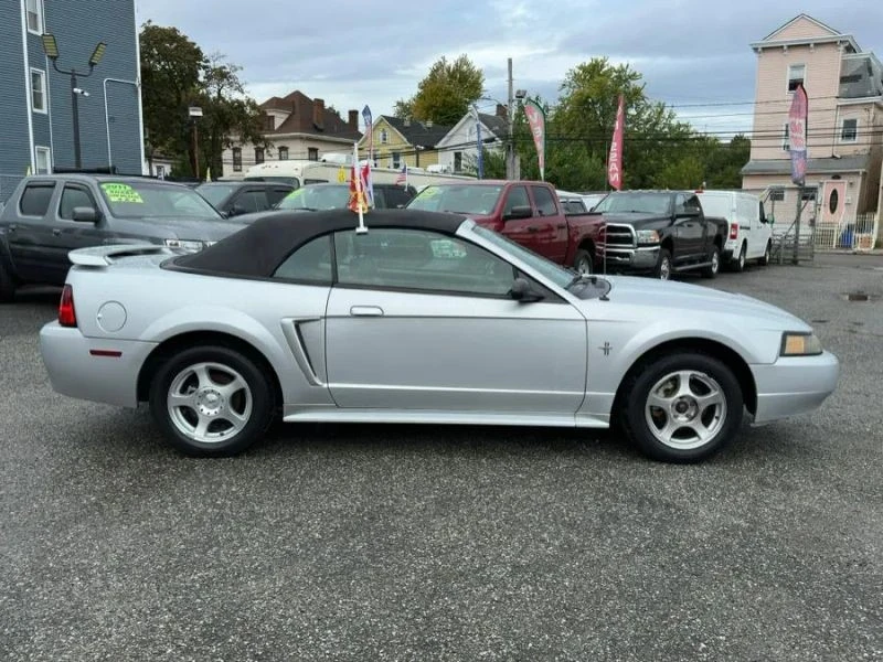 2003 Ford SN95 Mustang - Image 8 of 12