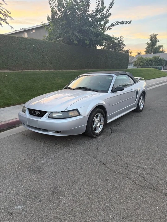 2003 Ford SN95 Mustang - Image 3 of 10