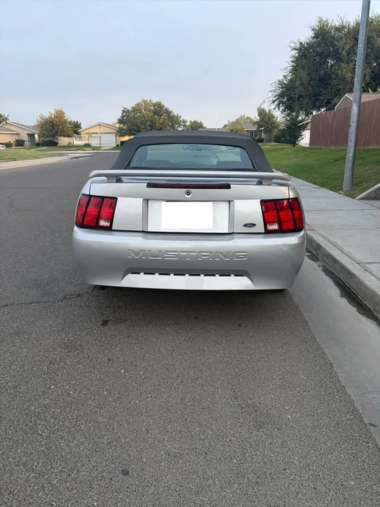 2003 Ford SN95 Mustang - Image 6 of 11